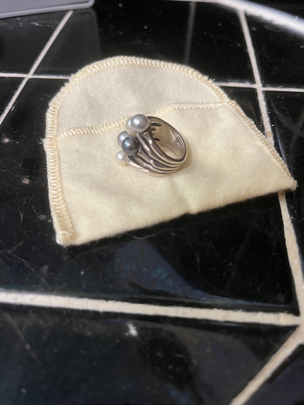 James Avery Silver Multi-Pearl Cluster Ring - Cream and Gray Pearls - Picture 5 of 5